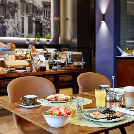 Lindner Frankfurt Main Plaza, Part Of Jdv By Hyatt Otel 4*