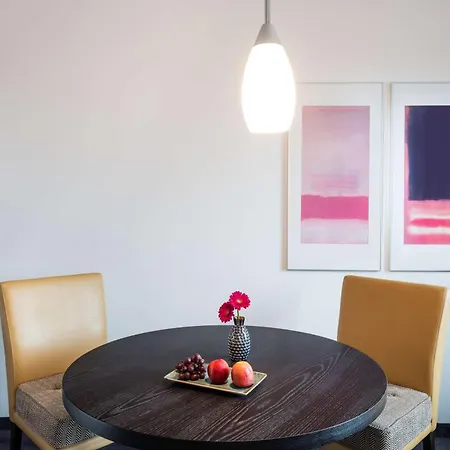 Lindner Frankfurt Main Plaza, Part Of Jdv By Hyatt 4*