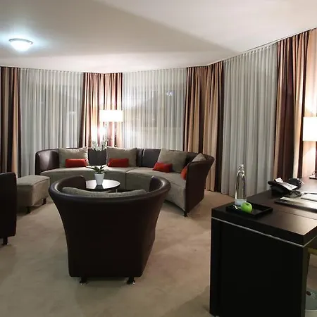 Hotell Lindner Frankfurt Main Plaza, Part Of Jdv By Hyatt