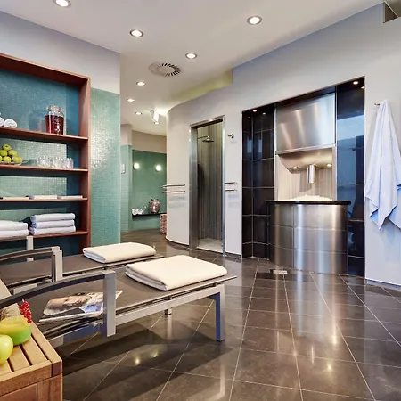 Lindner Frankfurt Main Plaza, Part Of Jdv By Hyatt 4*