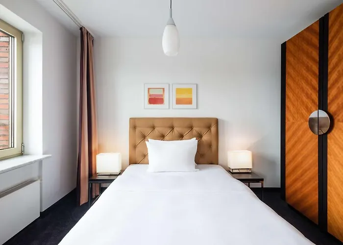 Hotel Lindner Frankfurt Main Plaza, Part Of Jdv By Hyatt 4*