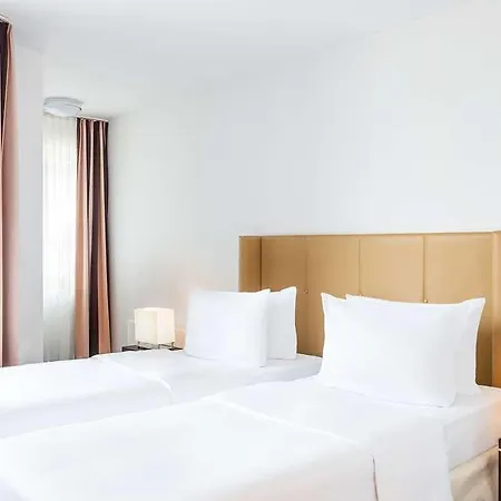 Lindner Frankfurt Main Plaza, Part Of Jdv By Hyatt Hotell