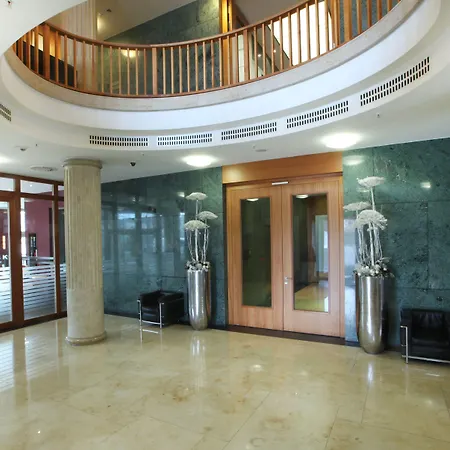 Hotell Lindner Frankfurt Main Plaza, Part Of Jdv By Hyatt