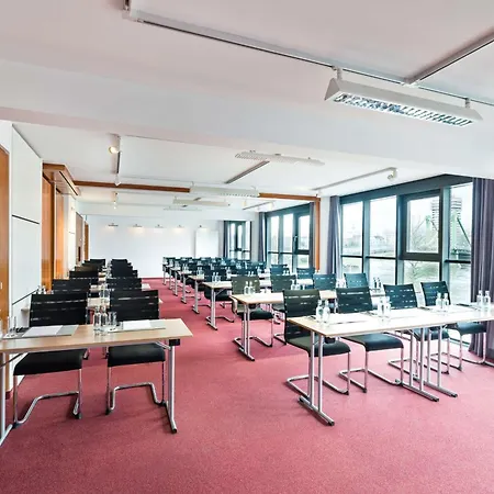 Lindner Frankfurt Main Plaza, Part Of Jdv By Hyatt Frankfurt am Main