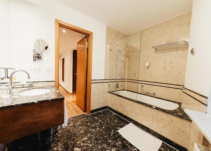 Lindner Frankfurt Main Plaza, Part Of Jdv By Hyatt