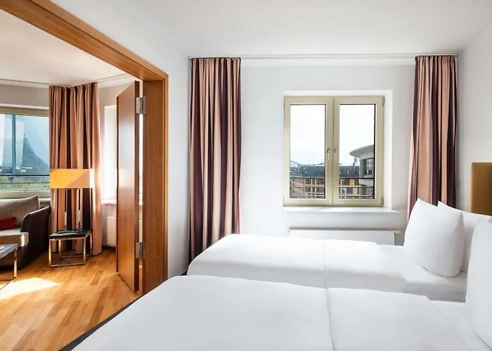 Lindner Frankfurt Main Plaza, Part Of Jdv By Hyatt