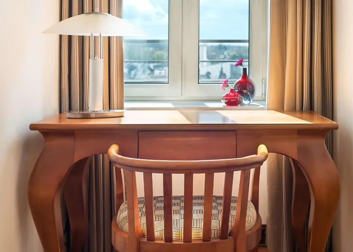 Lindner Frankfurt Main Plaza, Part Of Jdv By Hyatt 4* Φραγκφούρτη