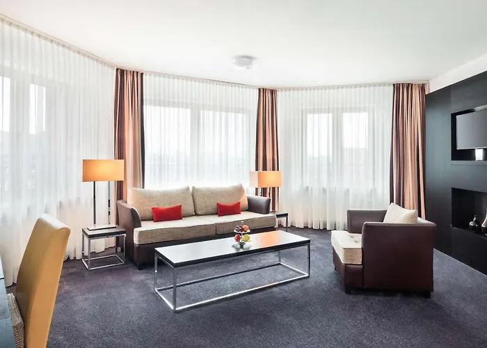 Ξενοδοχείο Lindner Frankfurt Main Plaza, Part Of Jdv By Hyatt 4*