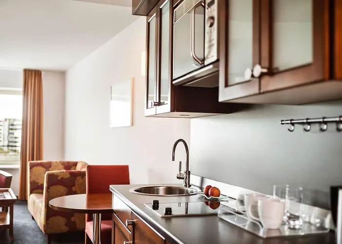 Lindner Frankfurt Main Plaza, Part Of Jdv By Hyatt 4*