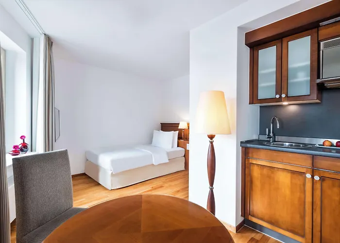 Lindner Frankfurt Main Plaza, Part Of Jdv By Hyatt