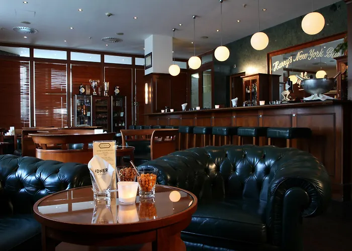 호텔 Lindner Frankfurt Main Plaza, Part Of Jdv By Hyatt 4*