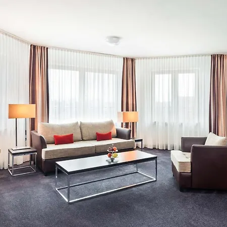 Hotel Lindner Frankfurt Main Plaza, Part Of Jdv By Hyatt 4*