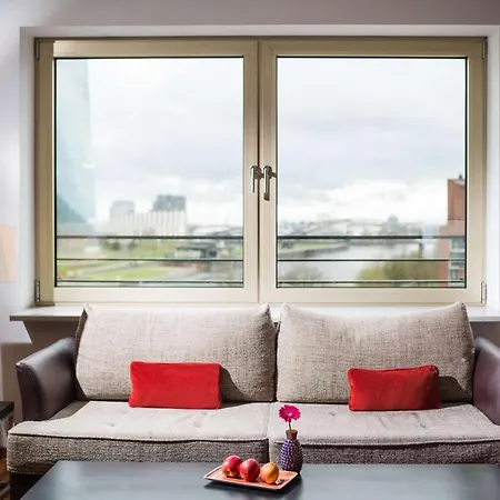 Lindner Frankfurt Main Plaza, Part Of Jdv By Hyatt Hotel Frankfurt nad Menem