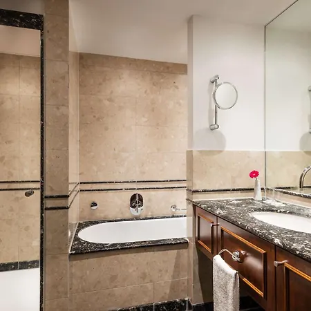 Lindner Frankfurt Main Plaza, Part Of Jdv By Hyatt Frankfurt nad Menem